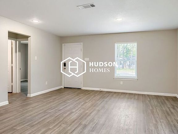 4th image of 25982 Stillbrook Ln