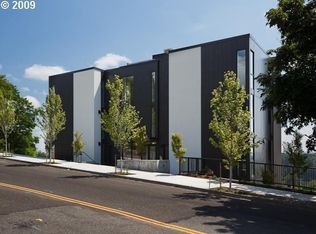 4820 SW Corbett Ave #301, Portland, OR 97239