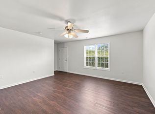 59 Wolf Creek Ln, Lillington, NC 27546
