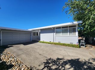 1349 Ridgewood Dr, Millbrae, CA 94030