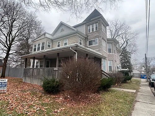 2516 Bowser Ave Photo 1