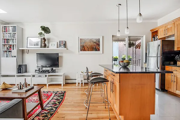 Sold by Compass | media 8