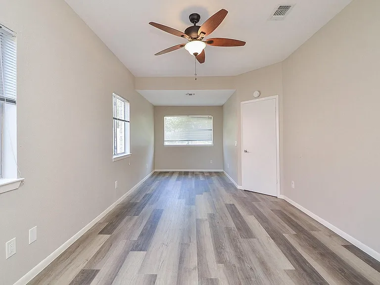 22630 Powell House Ln — Photo 20