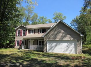 98 Oneida Trl, Albrightsville, PA 18210