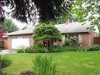 1st image of 425 SE 155th Ave