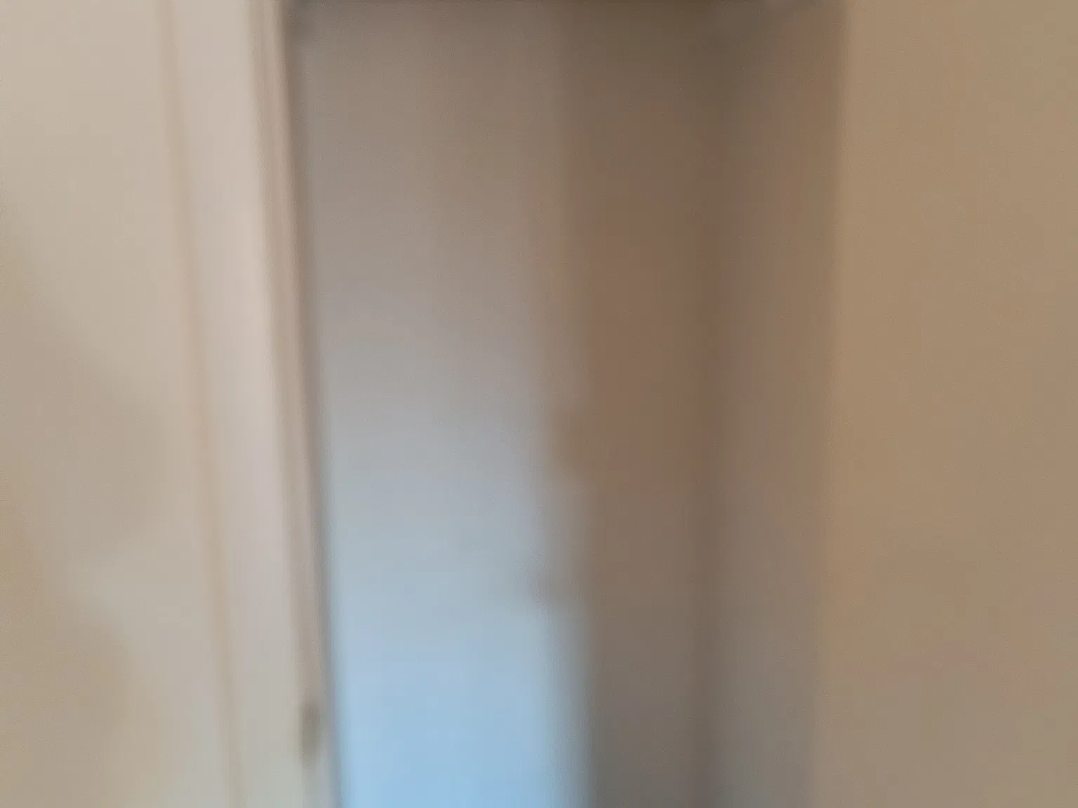 320 Twin Oak Drive - B — Photo 2