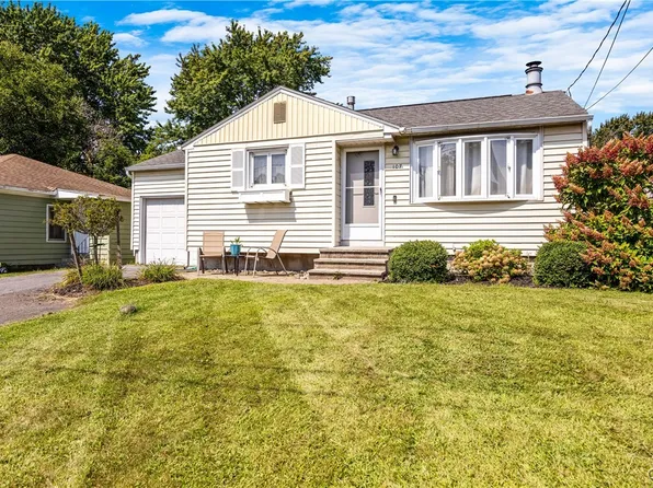107 Lee St, Liverpool, NY 13088