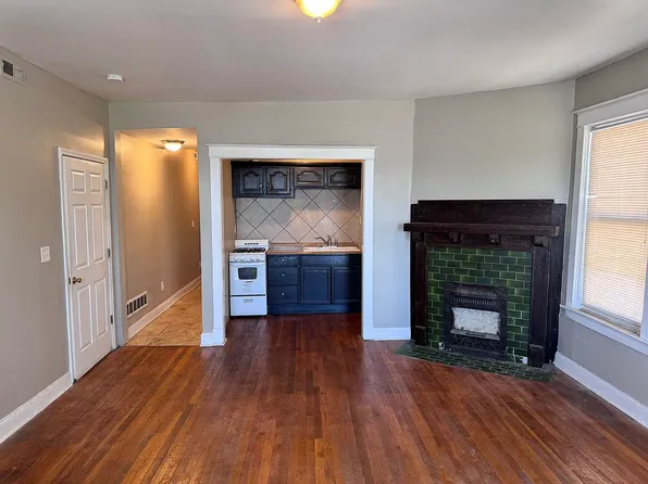 3950 Warwick Blvd #2N, Kansas City, MO 64111