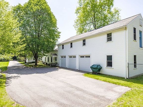 2nd image of 69 Forest St
