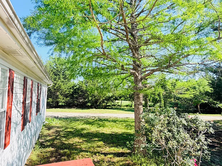 18282 County Road 949 — Photo 3