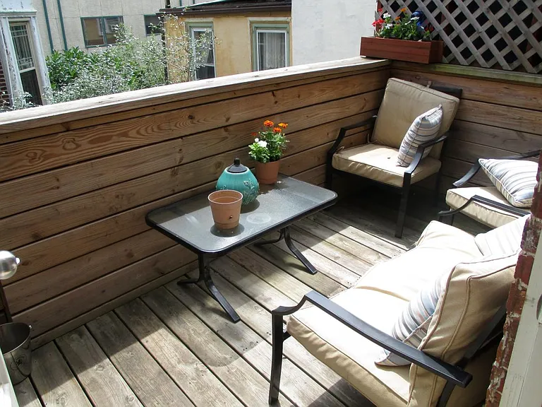542 Christian St #2 — Photo 16