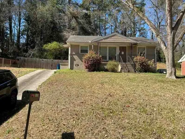 2609 Harmony Way, East Pt, GA 30344