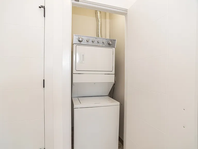 4234 N Western Ave #3E — Photo 13