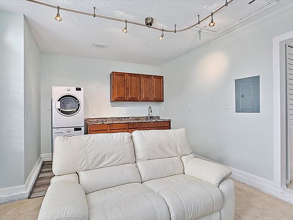 4th image of 3710 Hawks Bay Ct