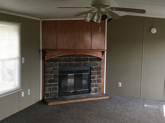4th image of 1150 Lynn Ln
