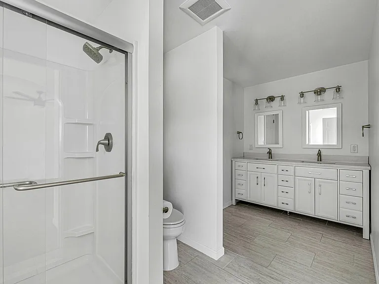 4861 Bethesda Rd — Photo 28
