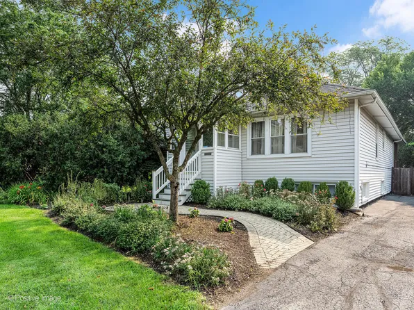 115 S Pick Ave, Elmhurst, IL 60126