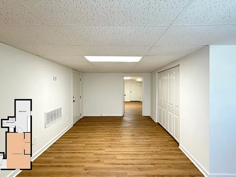1093 Columbiana Rd — Photo 5