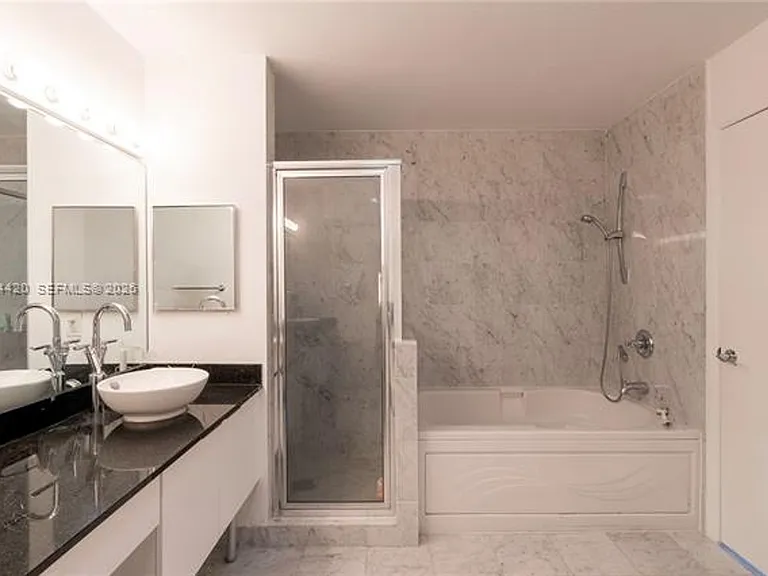 31 SE 5th Street Cu #4121 — Photo 13