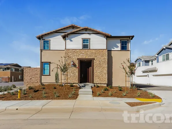 28166 Dwight Dr, Menifee, CA 92584