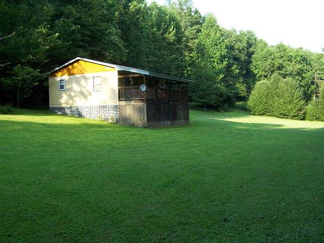 1st image of 305 Mulberry Trl