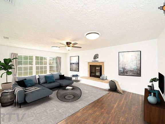 2nd image of 2511 Gidding St