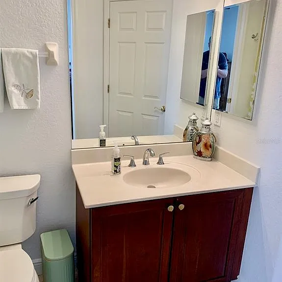 24312 Westgate Blvd — Photo 34