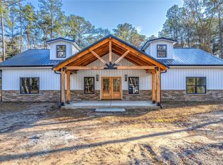 8374 C Rolfe Hwy, Dendron, VA 23839