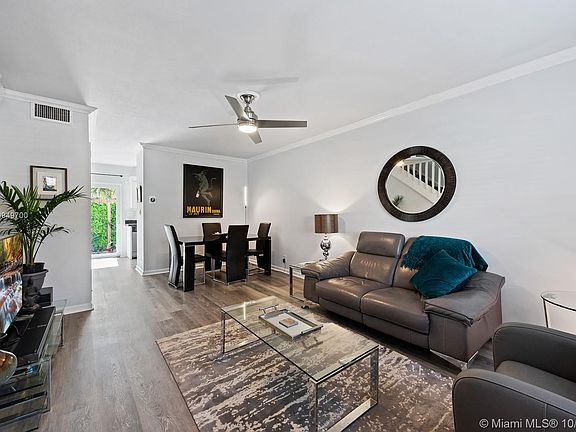 2nd image of 176 NE 20th Ct #4E