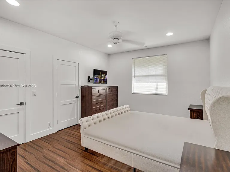 2161 SW 131st Ter — Photo 30