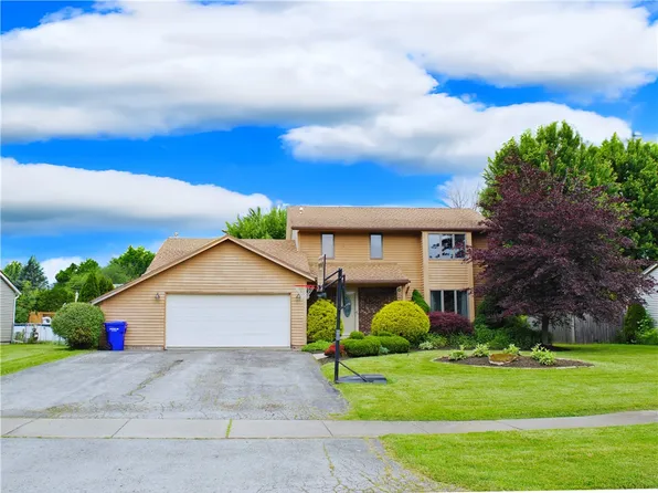 195 Guinevere Dr, Rochester, NY 14626