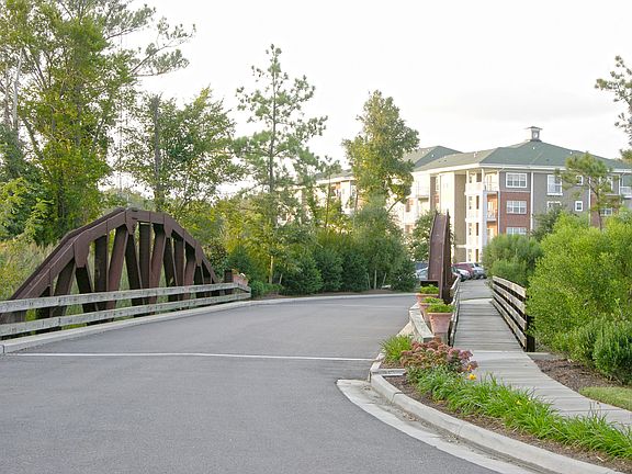 3rd image of 817 Saltmeadow Bay Arch Unit 208