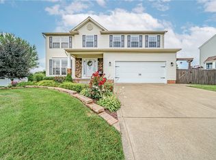 119 Valley View Dr, Belle Vernon, PA 15012