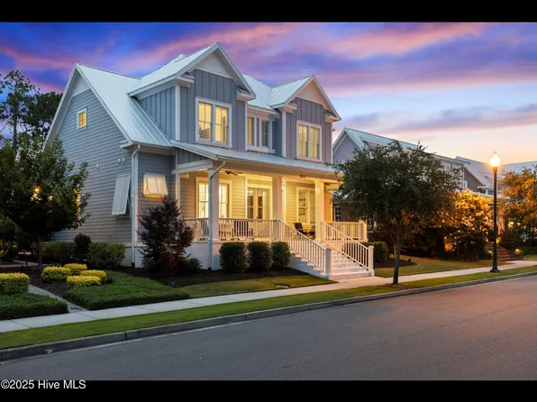 1012 Midnight Channel Road, Wilmington, NC 28403