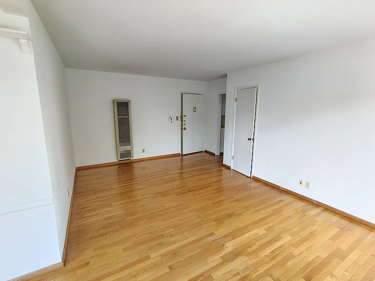 1511 S Bedford St #3 — Photo 3