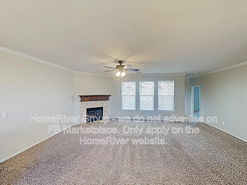 Building Photo - 2206 Brook Dr