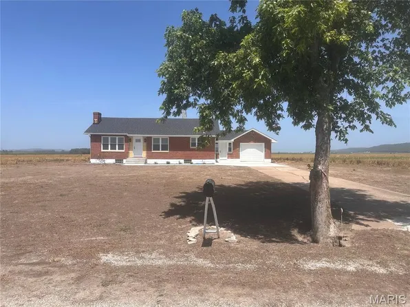 3439 Stringtown Rd, Fults, IL 62244