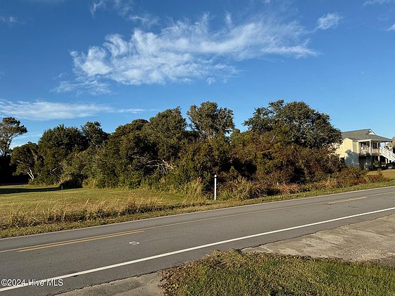 3rd image of 318 Grandview Drive