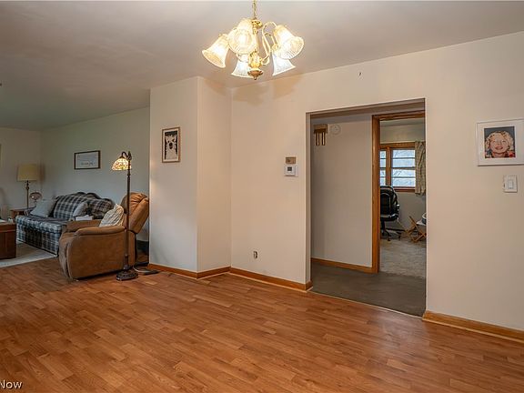 5th image of 770 Danner Rd