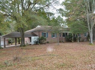 92 Page St, Farmville, VA 23901