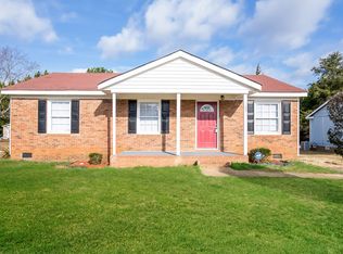 107 Queensgate Rd, Clover, SC 29710