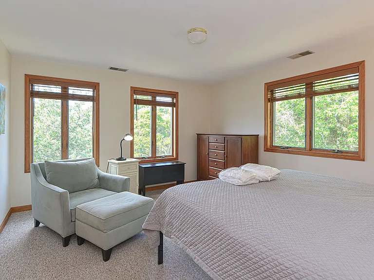 206 Atlantic St — Photo 25