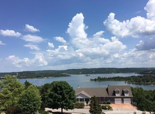 111 Lookout Dr, Blue Eye, MO 65611