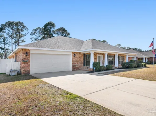 7467 Brewster St, Navarre, FL 32566