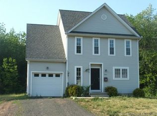 266 Mile Ln, Middletown, CT 06457