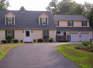194 Dutcher St, Hopedale, MA 01747