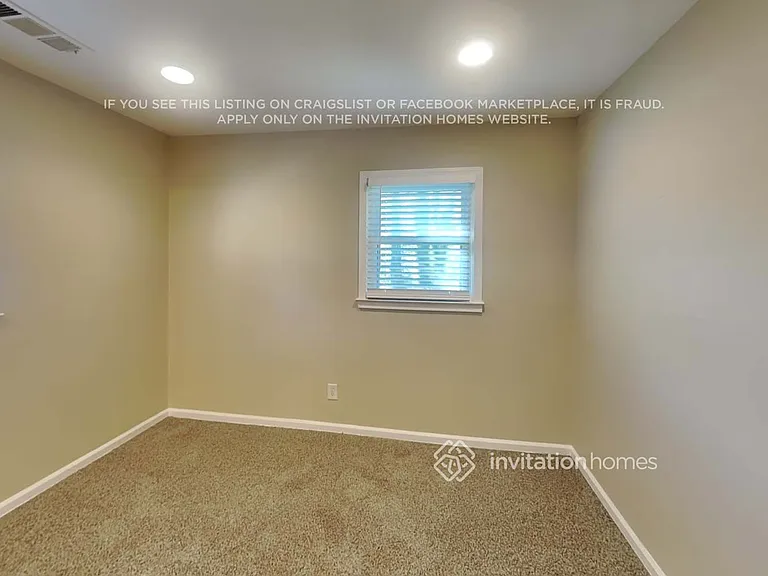 2434 N Main St NW — Photo 11