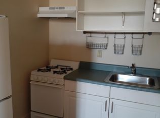 1114 S 47th St #1F, Philadelphia, PA 19143