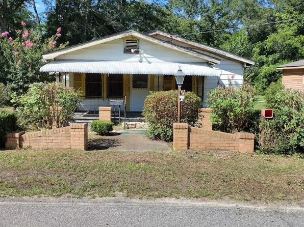604 1st Ave, Vidalia, GA 30474