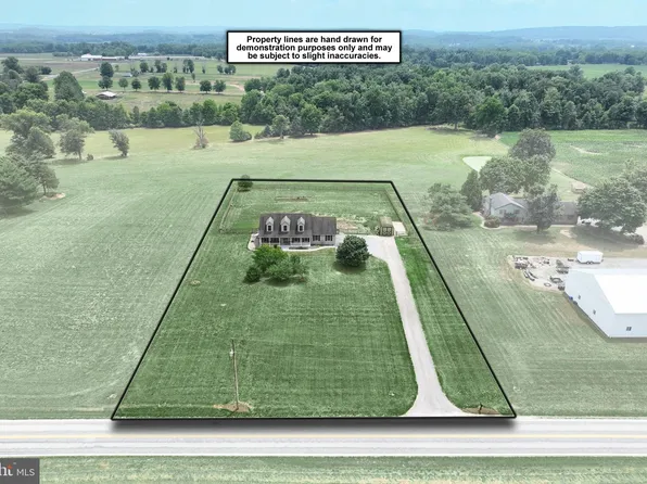 4380 Admire Rd, Thomasville, PA 17364